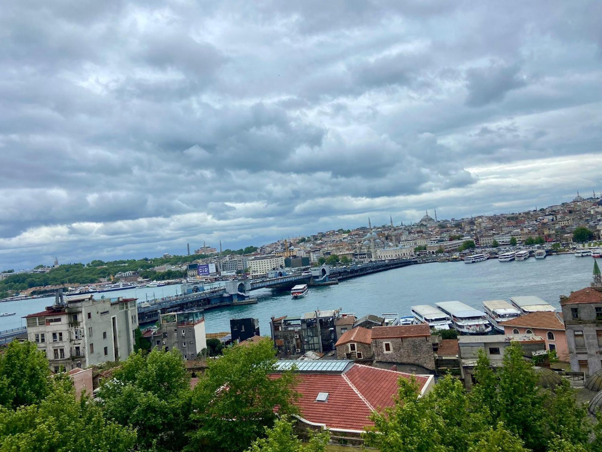 Art Karakoey Aparthotel Istanbul Exteriör bild