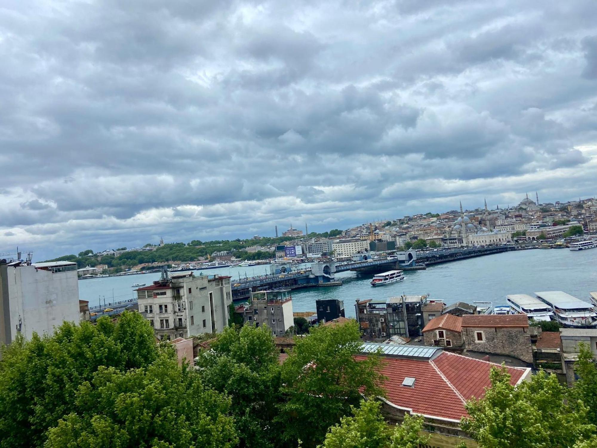 Art Karakoey Aparthotel Istanbul Exteriör bild